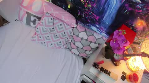 rainbow__coockie online show from 12.31.24