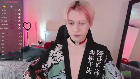 Snapshot of rainbow__salt chatting on 01.28.25 Mike online show from 01.28.25