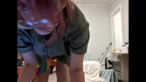 Snapshot of rainbowbrooke79 chatting on 11.12.25 rainbowbrooke79 online show from 11.12.25