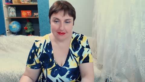 Snapshot of rainbowladyy chatting on 01.12.25 rainbowladyy online show from 01.12.25