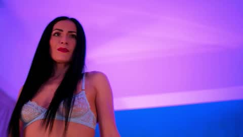 RaisaVawn online show from 01.07.26