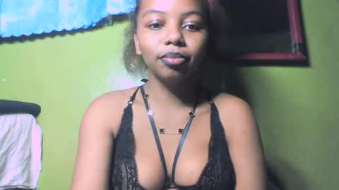 raissa75 online show from 10.05.25