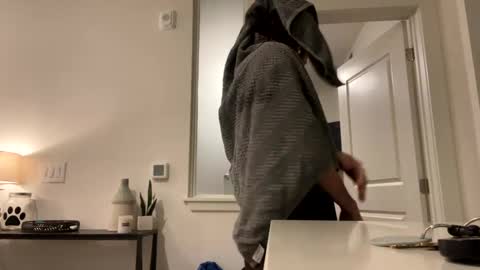 Ray Ray online show from 02.20.25