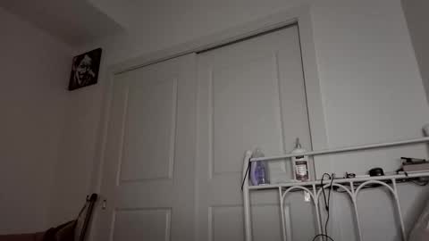 Ray Ray online show from 09.24.25