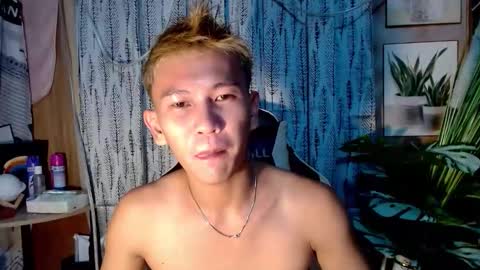 ralfhuge24 online show from 10.15.25