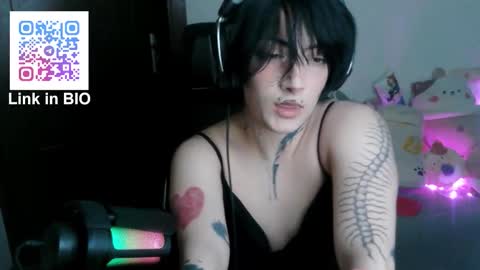 Snapshot of raliiya chatting on 10.16.25 Raliiya online show from 10.16.25