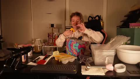 Snapshot of ramichick chatting on 03.05.25 Rami online show from 03.05.25