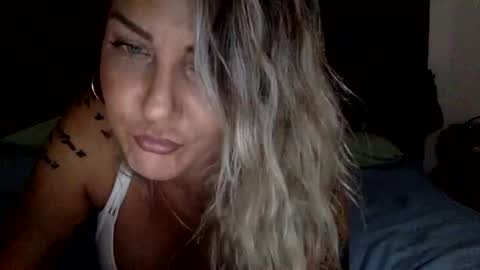 Mamakel online show from 10.24.25