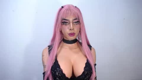 RamonaSmit online show from 10.21.25