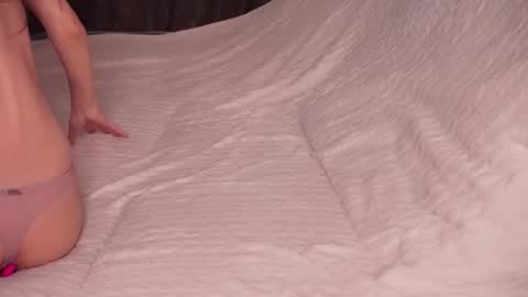 Ramona 3 ig Ramonaascity online show from 02.25.25