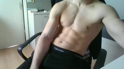 ramonjoosse2001 online show from 02.24.26