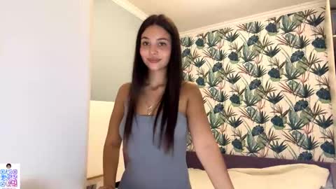 ShyBerry online show from 10.12.25