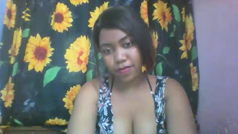 Snapshot of ranah23 chatting on 05.18.26 ranah23 online show from 05.18.26