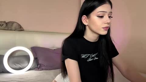 Luna online show from 10.26.25