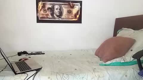 Rangel and Lola online show from 12.22.25