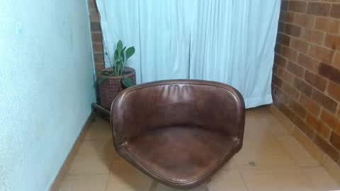 Raquel online show from 12.05.24