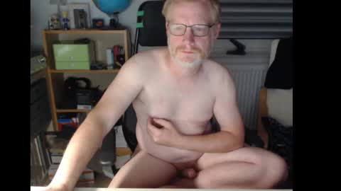 Snapshot of raunchyme chatting on 11.05.25 Raunchy me online show from 11.05.25