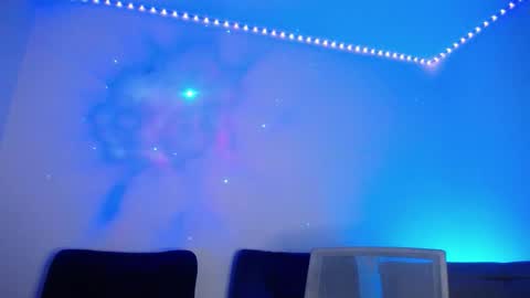 Ravenhudson online show from 10.10.25