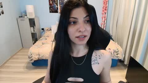 raven_haired_goddess online show from 03.27.26