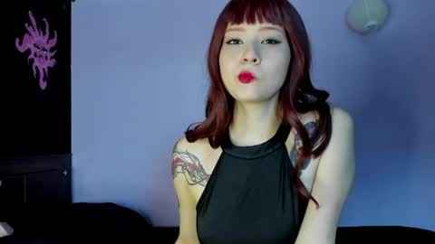 raven_lips online show from 05.14.26