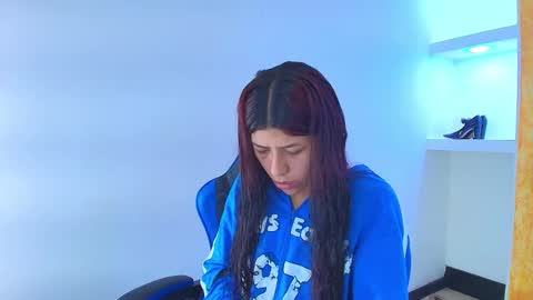 Snapshot of raven_rouge chatting on 01.17.26 gata online show from 01.17.26