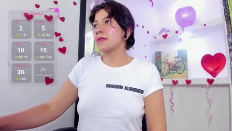 Snapshot of raven_rouge chatting on 02.25.26 gata online show from 02.25.26