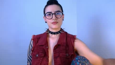 ravendarkness_ online show from 05.07.26