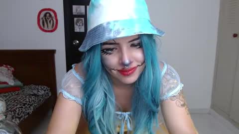 Snapshot of ravenlotus chatting on 10.31.25 ravenlotus online show from 10.31.25