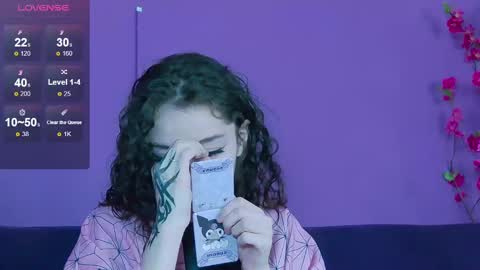 Snapshot of ravennmoonn chatting on 09.16.25 Raven online show from 09.16.25