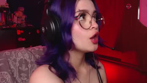 raventh_ online show from 10.12.25