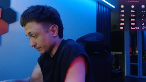 Snapshot of ravine_doleg chatting on 09.11.25 Alex Nash online show from 09.11.25