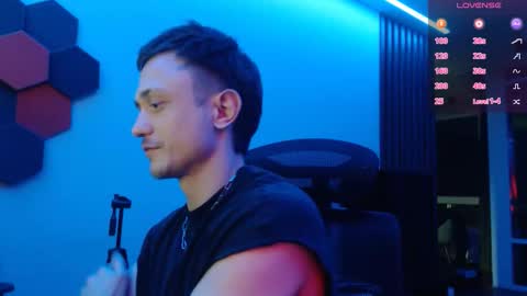 Snapshot of ravine_doleg chatting on 09.13.25 Alex Nash online show from 09.13.25