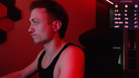 Snapshot of ravine_doleg chatting on 10.09.25 Alex Nash online show from 10.09.25