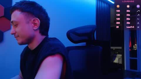 Snapshot of ravine_doleg chatting on 11.01.25 Alex Nash online show from 11.01.25