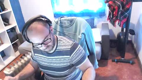 ravingr3d3 online show from 03.12.25