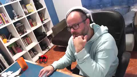 ravingr3d3 online show from 11.16.25