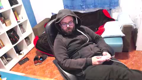 ravingr3d3 online show from 12.14.25