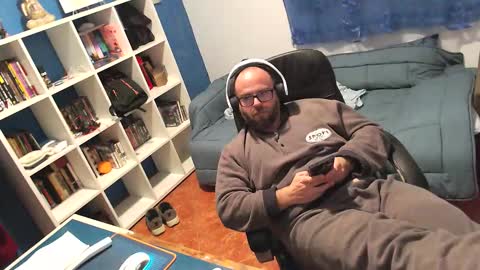 ravingr3d3 online show from 02.23.26