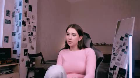 Alia Mereyn online show from 10.06.25