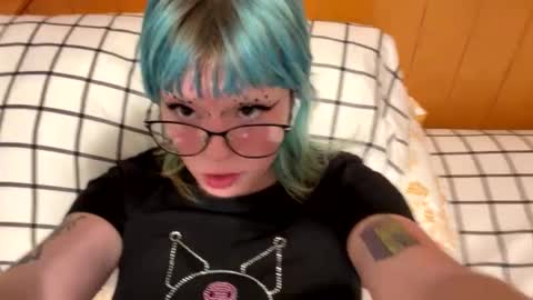 Ravynn 3 online show from 09.08.25