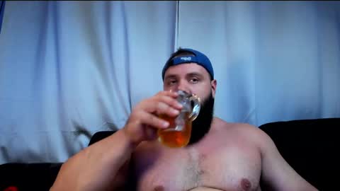 Snapshot of rawmathews chatting on 05.13.26 rawmathews online show from 05.13.26