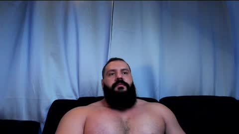 Snapshot of rawmathews chatting on 05.14.26 rawmathews online show from 05.14.26