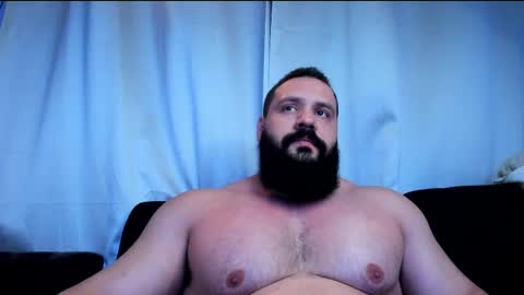 Snapshot of rawmathews chatting on 05.19.26 rawmathews online show from 05.19.26
