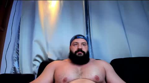Snapshot of rawmathews chatting on 05.28.26 rawmathews online show from 05.28.26