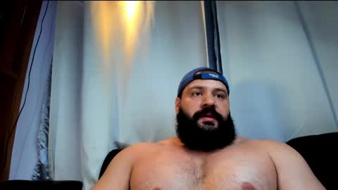Snapshot of rawmathews chatting on 05.29.26 rawmathews online show from 05.29.26