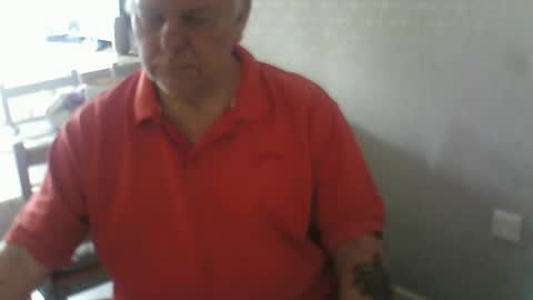 Snapshot of ray47 chatting on 09.16.25 ray47 online show from 09.16.25