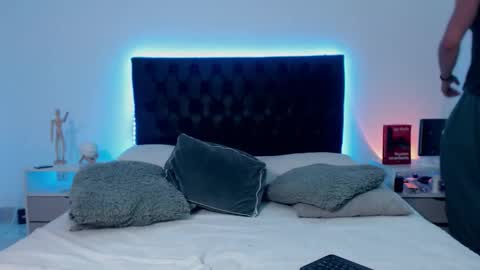 Ray online show from 11.30.25