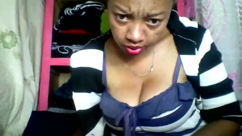 Snapshot of rayana_69 chatting on 05.18.26 rayana_69 online show from 05.18.26