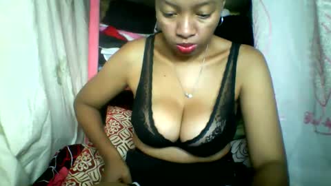 Snapshot of rayana_69 chatting on 05.25.26 rayana_69 online show from 05.25.26