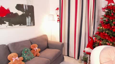 Snapshot of raychell_black chatting on 12.15.25 Raychell Black online show from 12.15.25